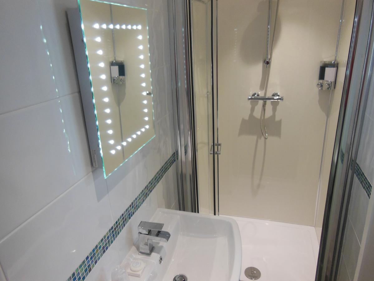 Y Giler Arms Hotell Pentrefoelas Eksteriør bilde