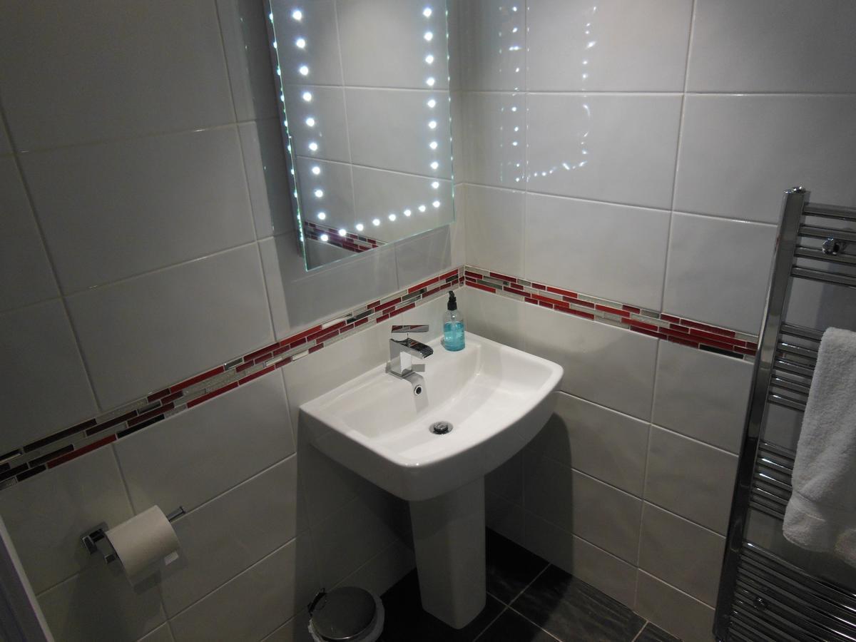 Y Giler Arms Hotell Pentrefoelas Eksteriør bilde