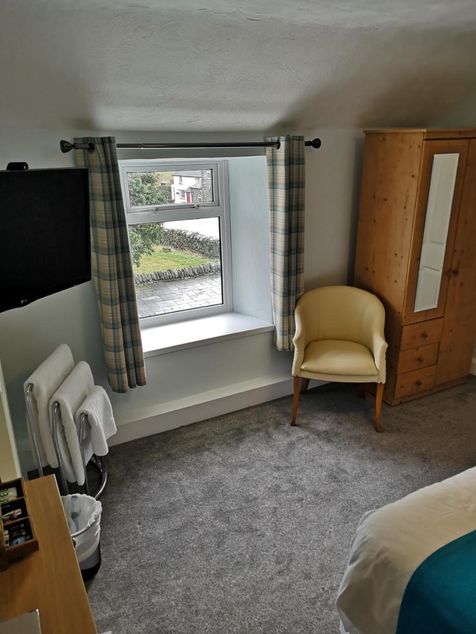 Y Giler Arms Hotell Pentrefoelas Eksteriør bilde
