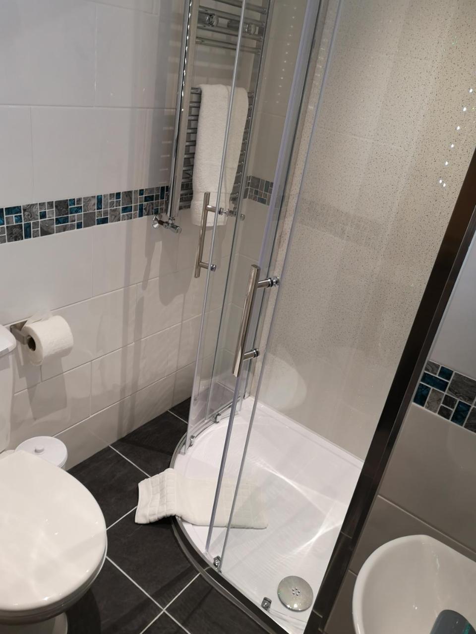 Y Giler Arms Hotell Pentrefoelas Eksteriør bilde